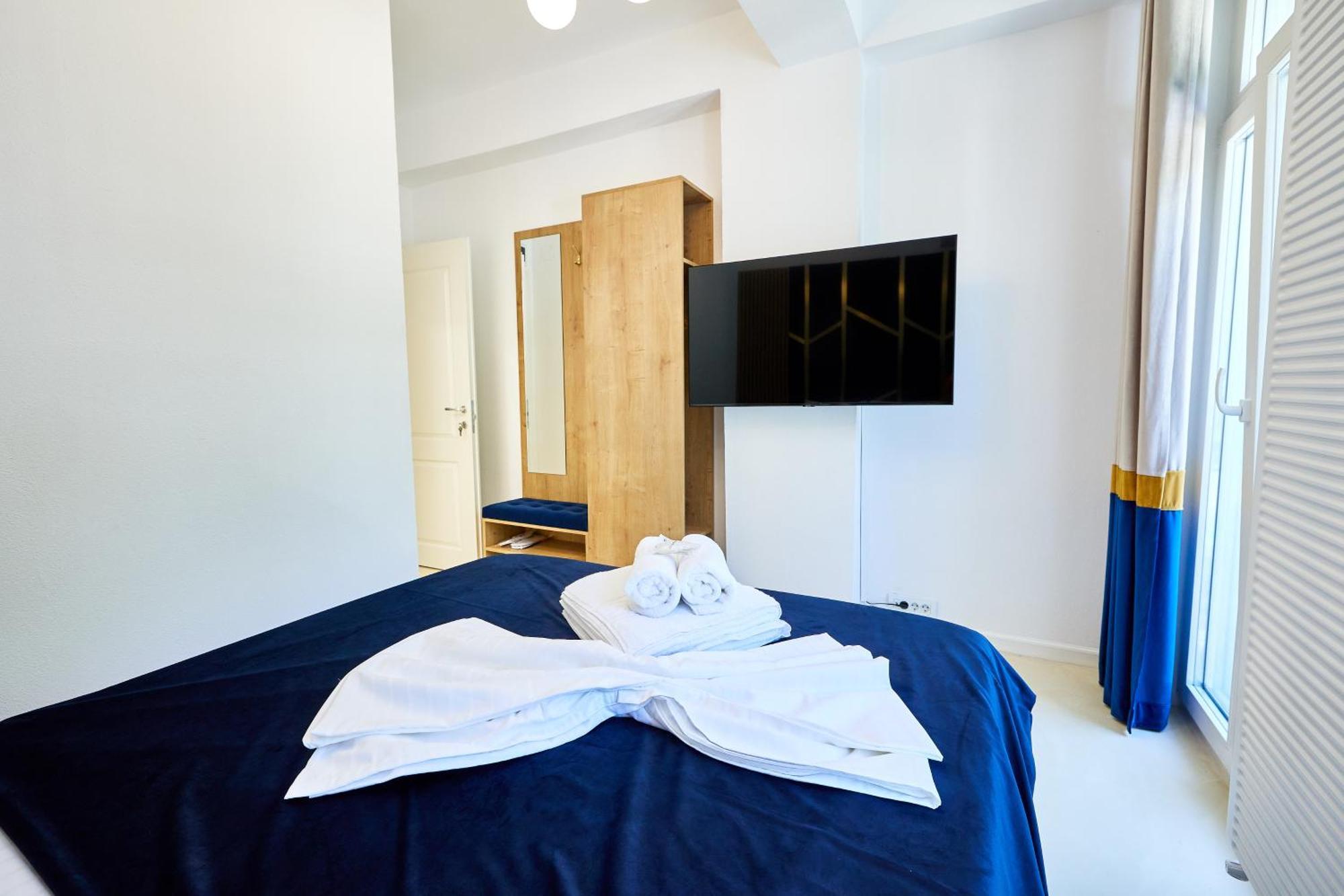 Carol Park View Otel Bükreş Dış mekan fotoğraf